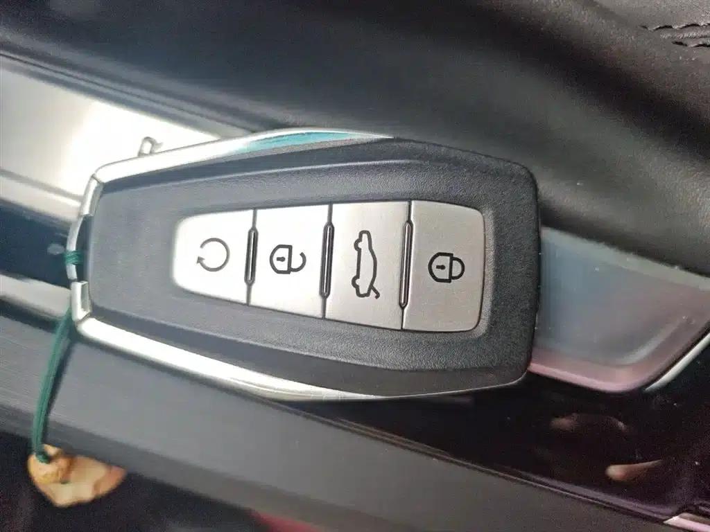 Geely Emgrand S 2021 1.4T CVT Premium Edition — миниатюра 12
