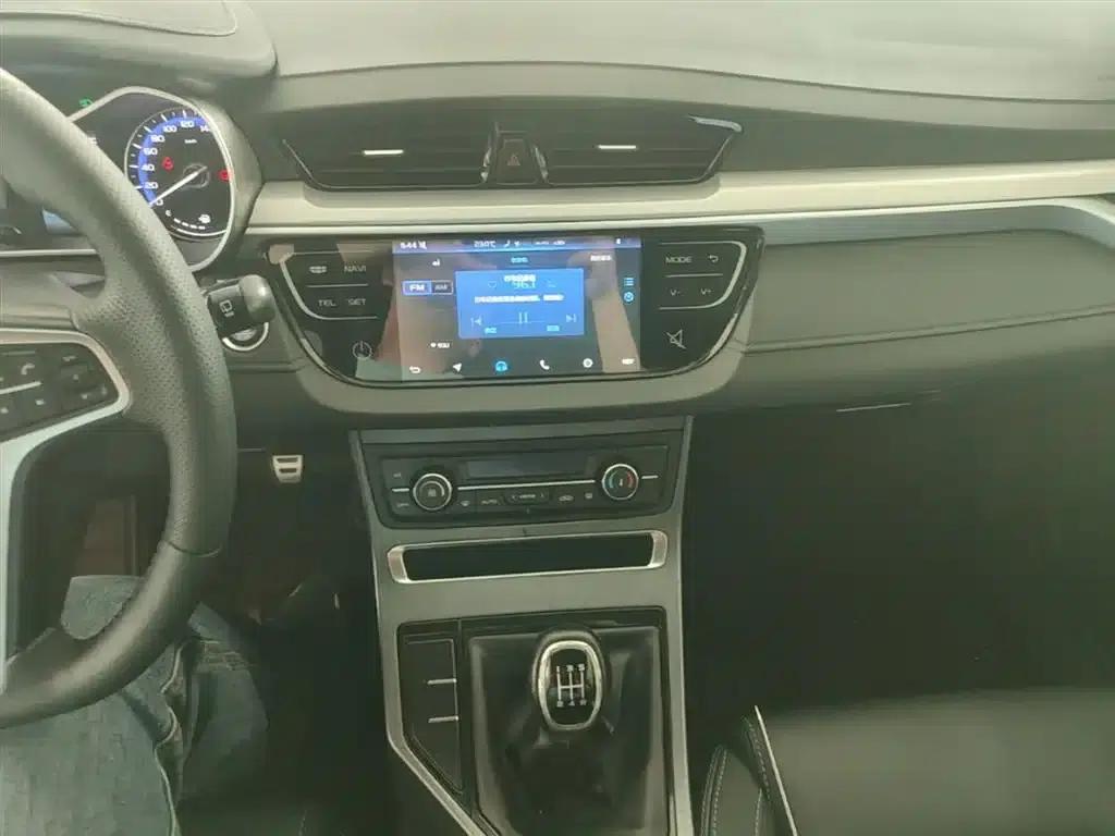 Geely Vision S1 2018 1.5L Manual Sport Edition — миниатюра 13