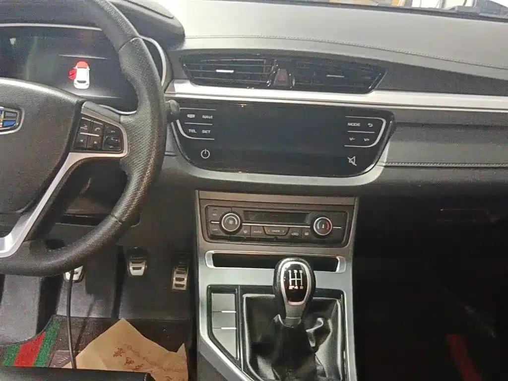 Geely Vision S1 2018 1.5L Manual Premium Edition — миниатюра 13