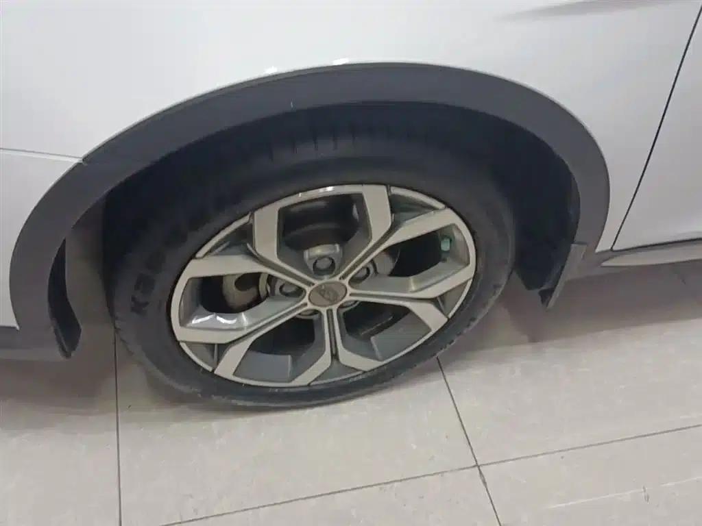 Geely Vision S1 2018 1.5L Manual Premium Edition — миниатюра 23