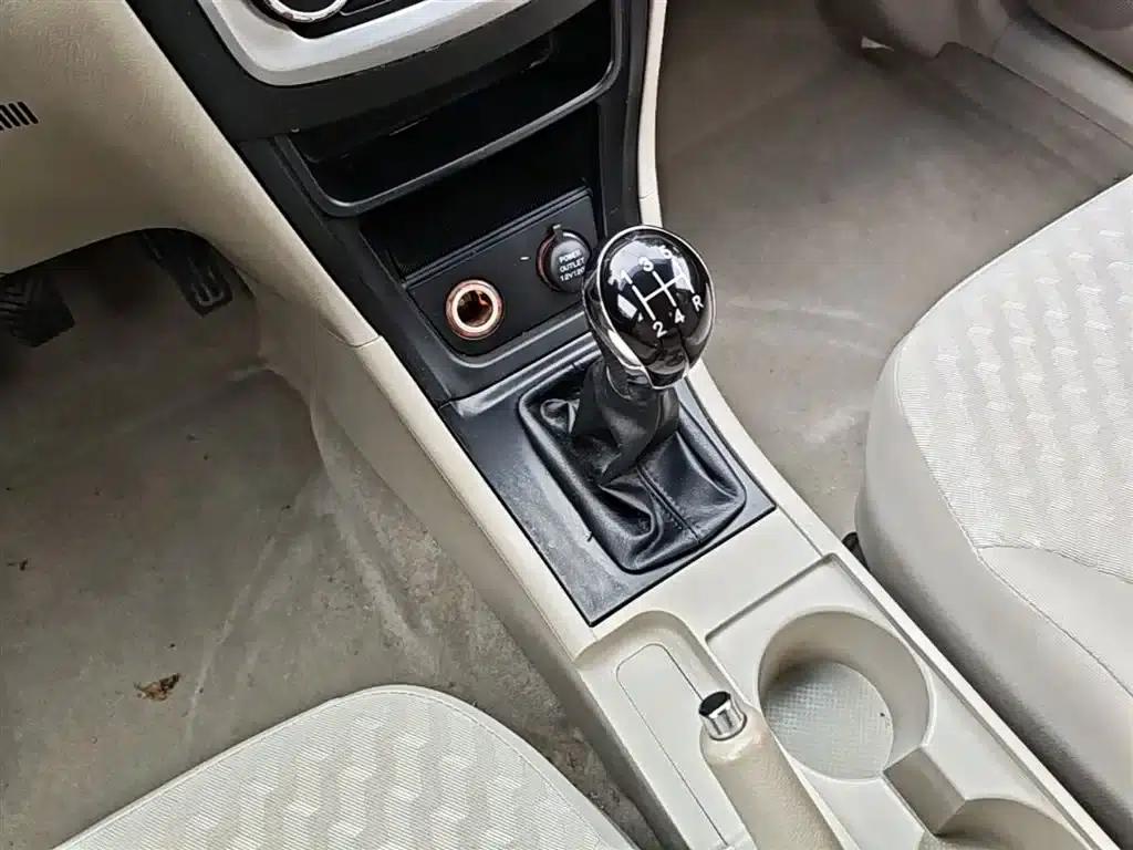 2014 Ocean View 1.5L Manual Elite — миниатюра 14