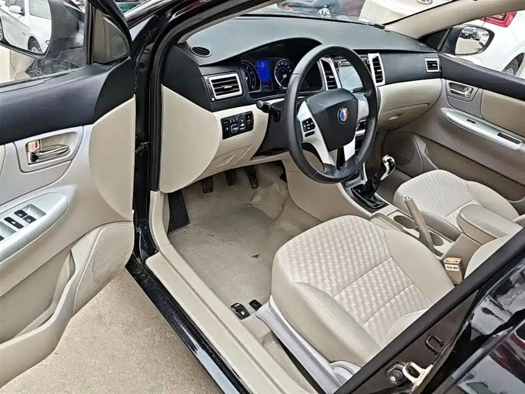2014 Ocean View 1.5L Manual Elite — миниатюра 16