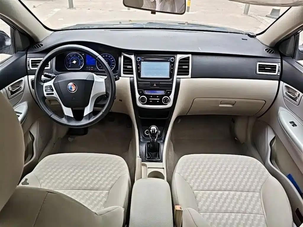 2014 Ocean View 1.5L Manual Elite — миниатюра 10