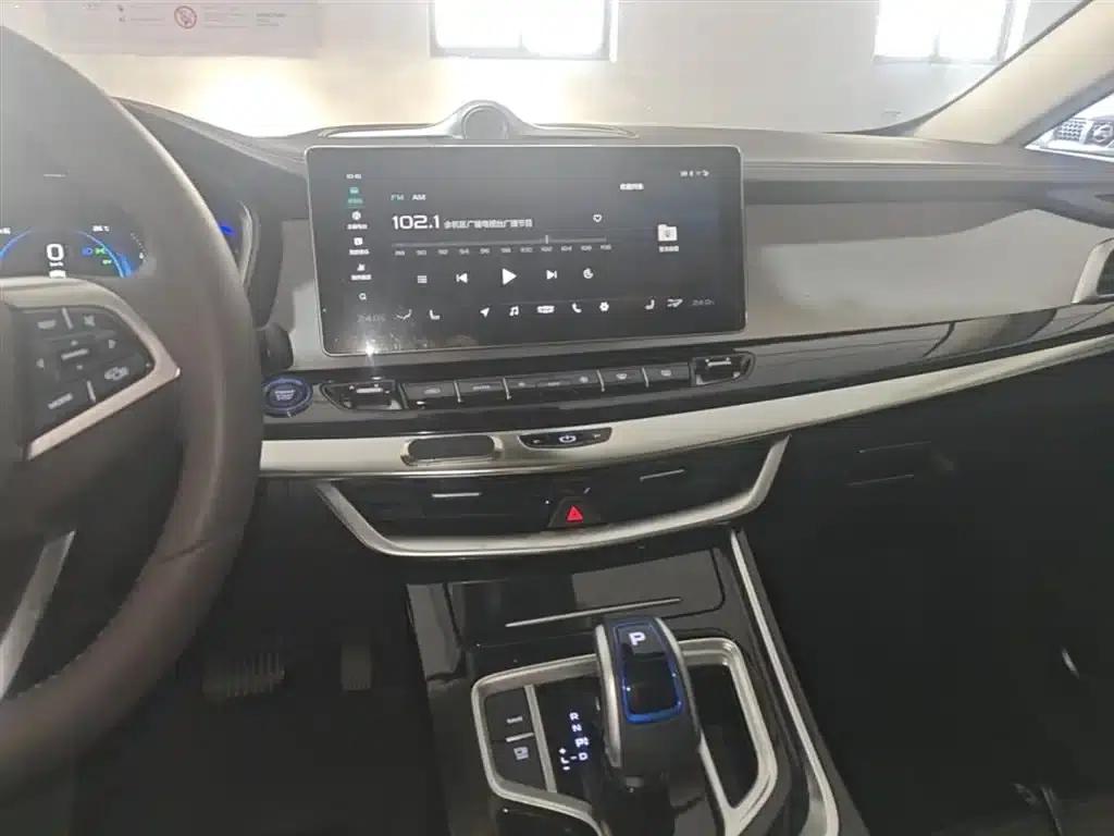 Jiaji New Energy 2019 1.5TD PHEV Premium Edition — миниатюра 13