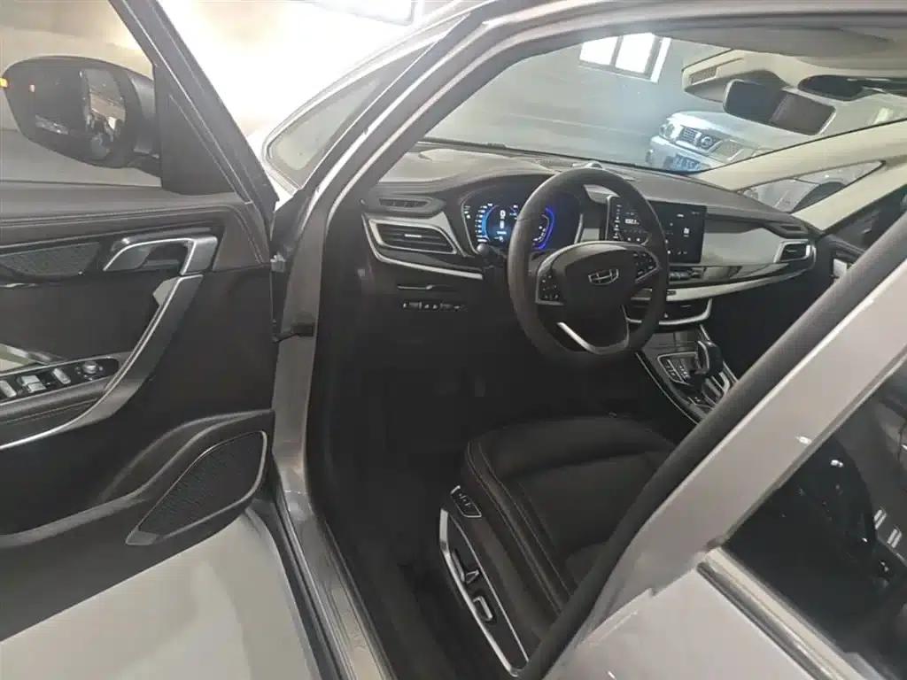 Jiaji New Energy 2019 1.5TD PHEV Premium Edition — миниатюра 16