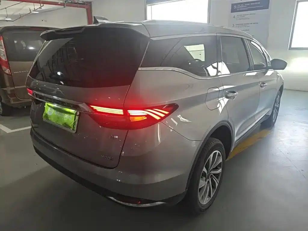 Jiaji New Energy 2019 1.5TD PHEV Premium Edition — миниатюра 7