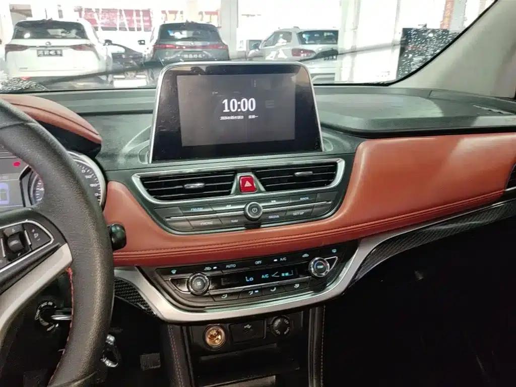 Refine S3 2017 1.5L Manual Deluxe Smart Edition — миниатюра 13