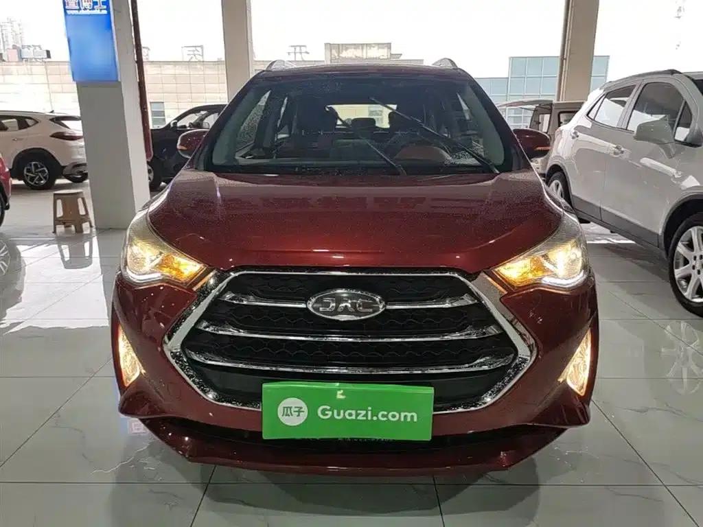 Refine S3 2017 1.5L Manual Deluxe Smart Edition — миниатюра 3