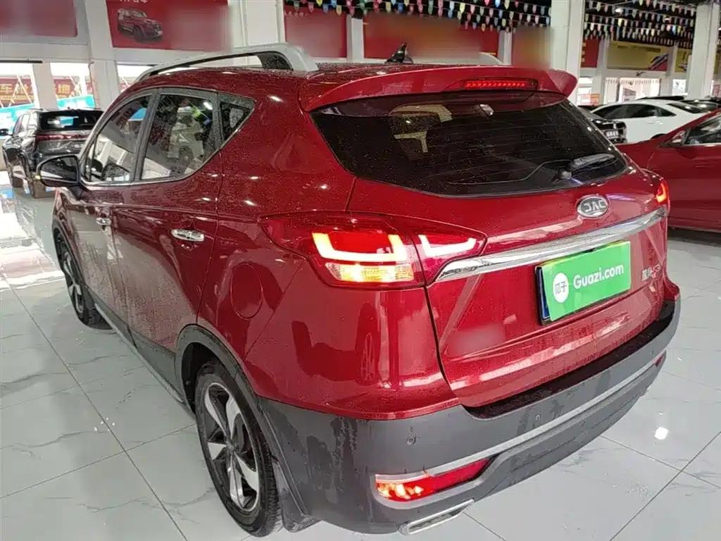 Refine S3 2017 1.5L Manual Deluxe Smart Edition — миниатюра 5