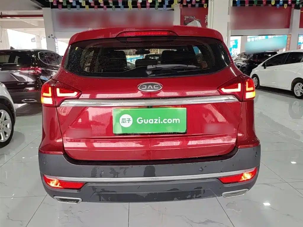 Refine S3 2017 1.5L Manual Deluxe Smart Edition — миниатюра 6