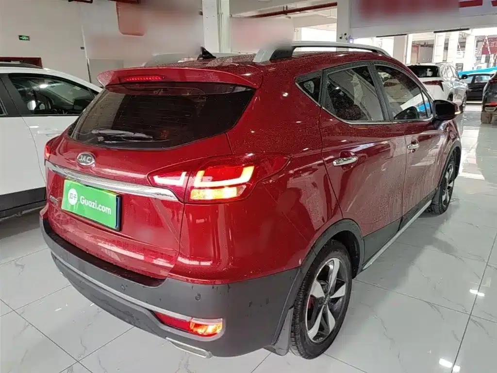 Refine S3 2017 1.5L Manual Deluxe Smart Edition — миниатюра 7