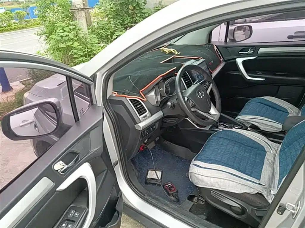 Refine S3 2016 1.5L CVT Luxury Intelligent Model — миниатюра 16