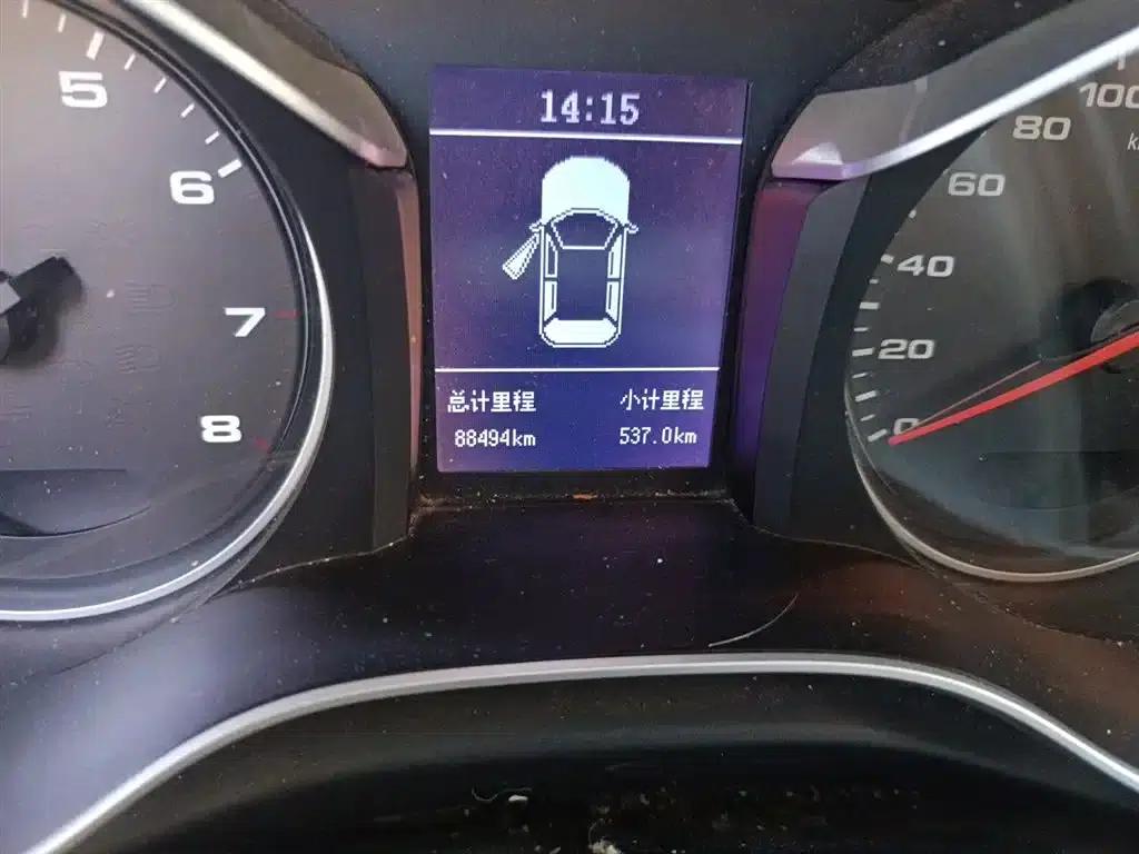Refine S3 2017 1.5L Manual Deluxe Smart Edition — миниатюра 5