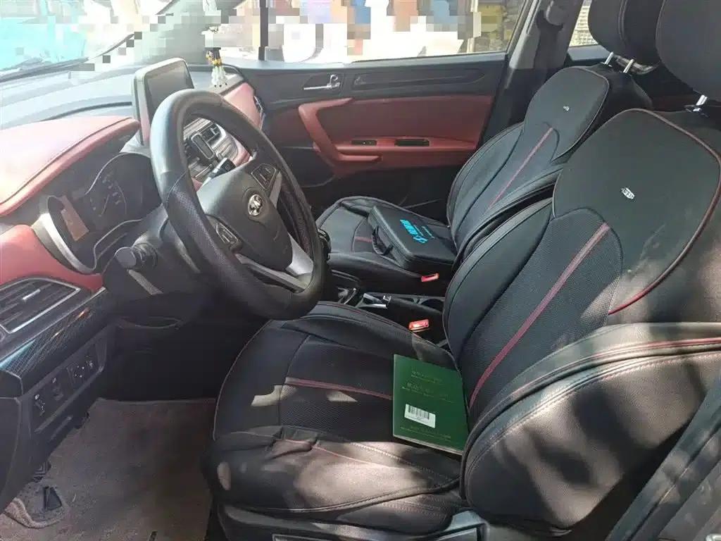 Refine S3 2017 1.5L Manual Deluxe Smart Edition — миниатюра 8