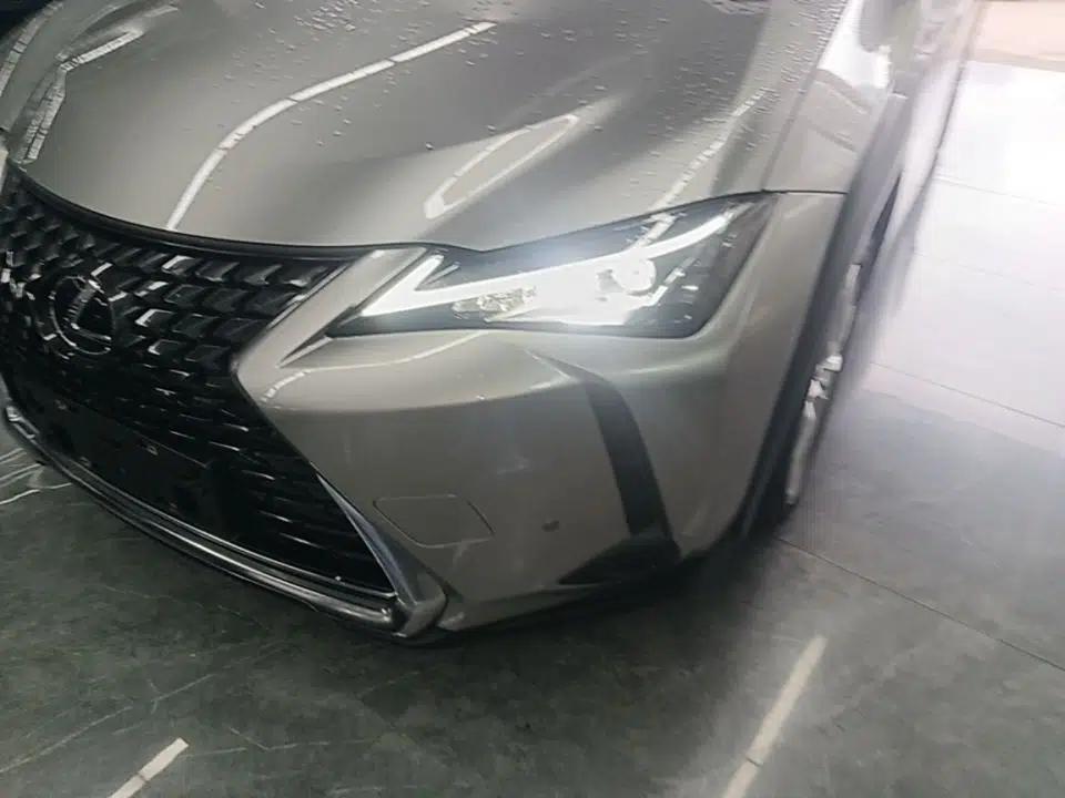 Lexus UX 2020 200 Special Edition — миниатюра 5