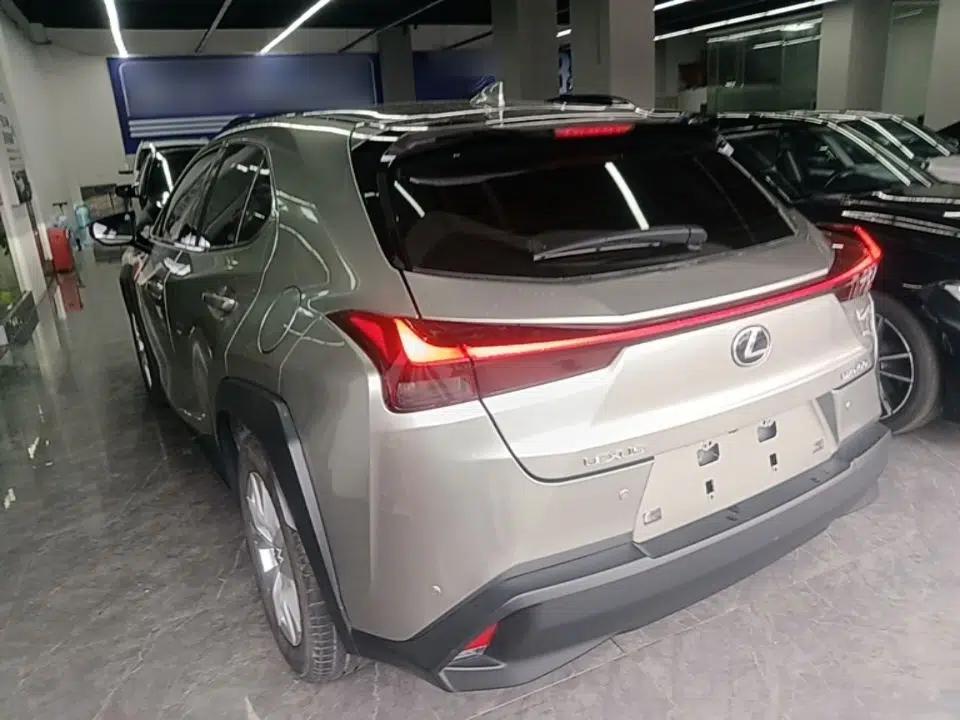 Lexus UX 2020 200 Special Edition — миниатюра 7