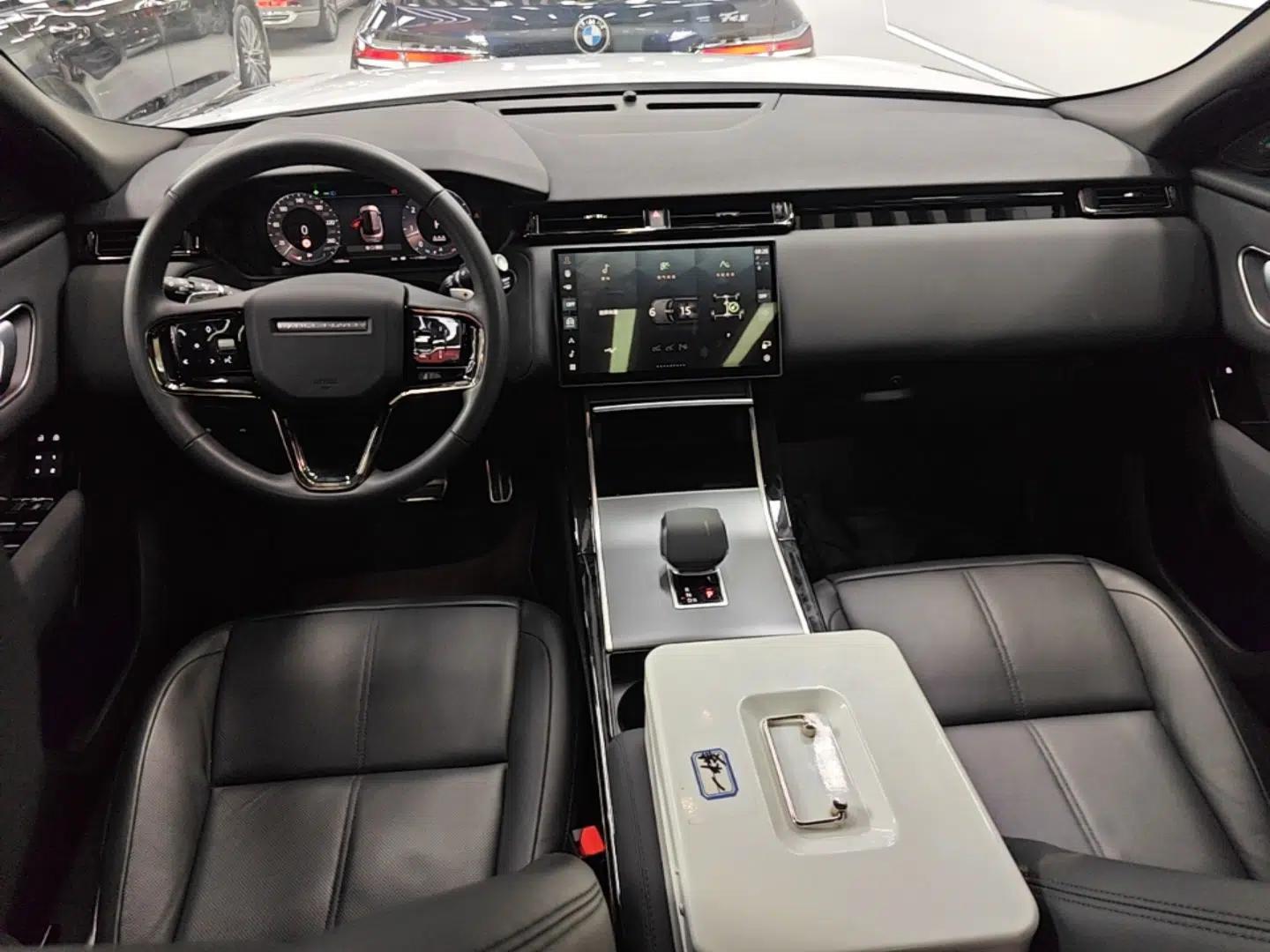 Land Rover Range Velar 2024 Dynamic SE — миниатюра 12