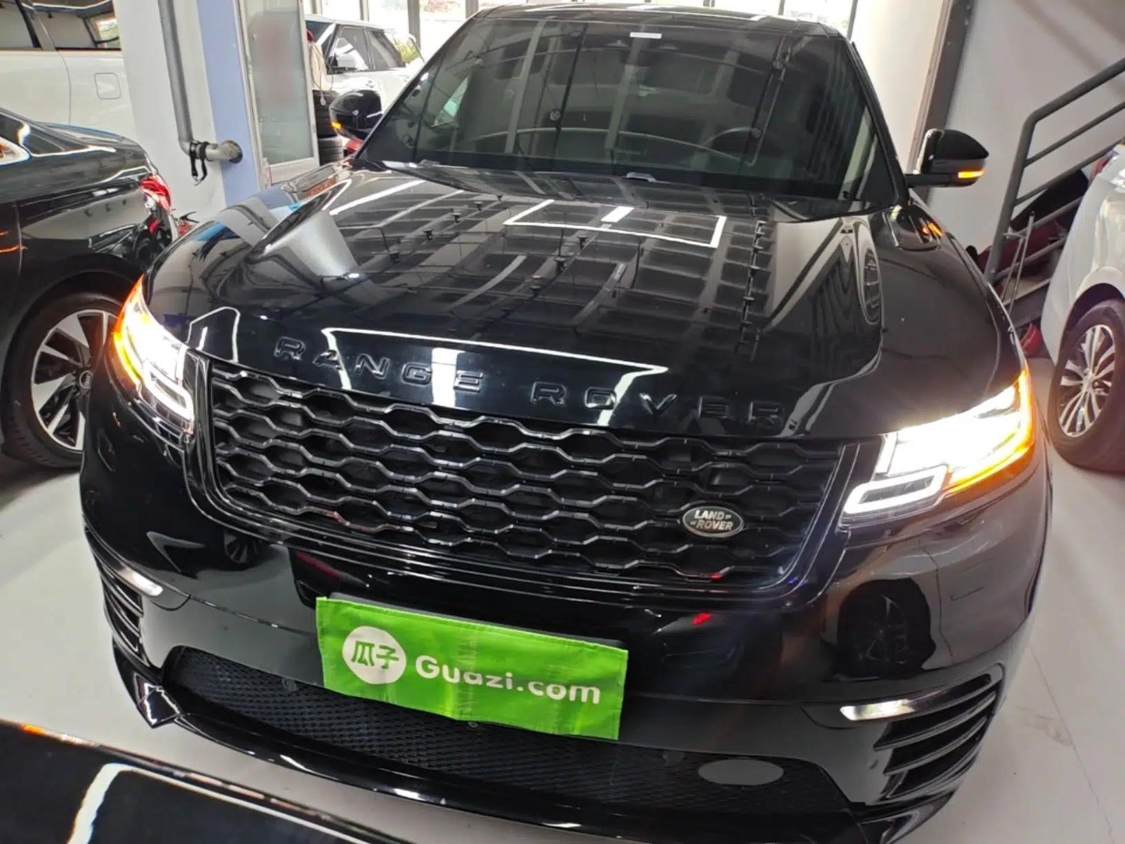 Land Rover Range Velar 2021 P250 Sparkling Black Limited Edition — миниатюра 2