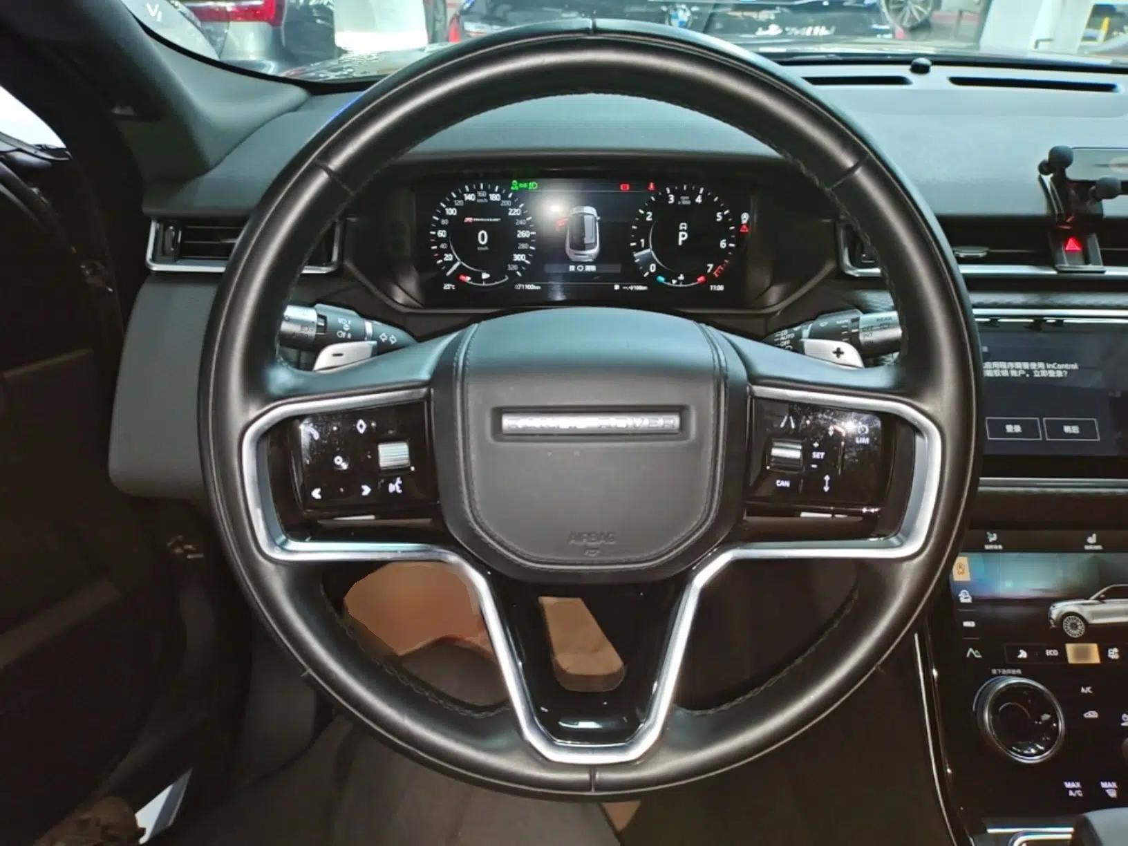 Land Rover Range Velar 2021 P250 Sparkling Black Limited Edition — миниатюра 14