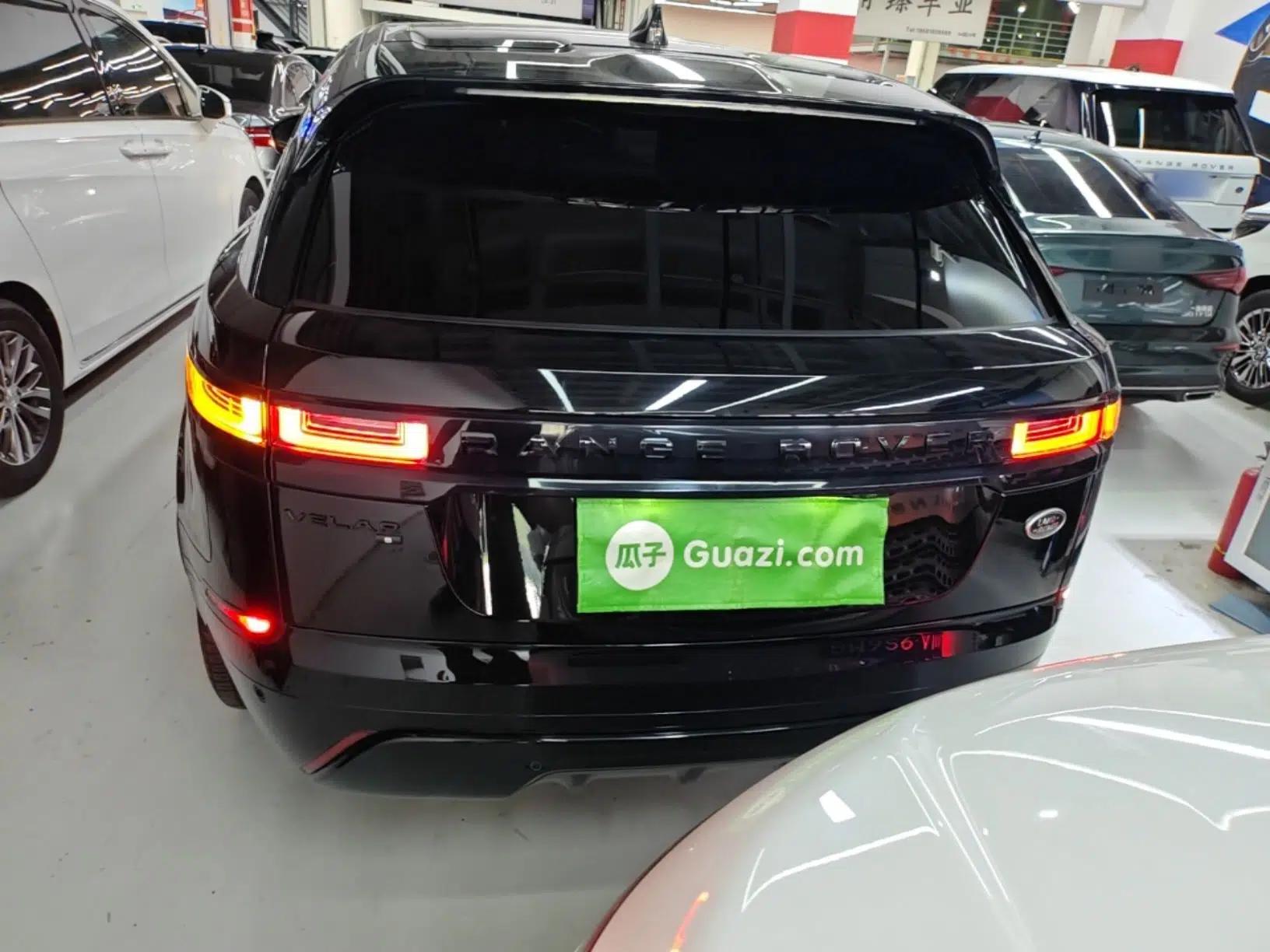 Land Rover Range Velar 2021 P250 Sparkling Black Limited Edition — миниатюра 5