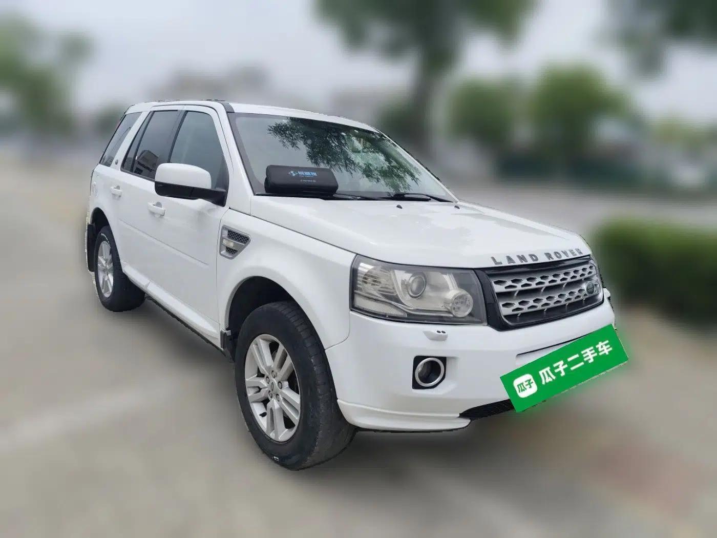 Land Rover Freelander 2 2013 2.0T Si4 SE Gasoline Edition — миниатюра 3