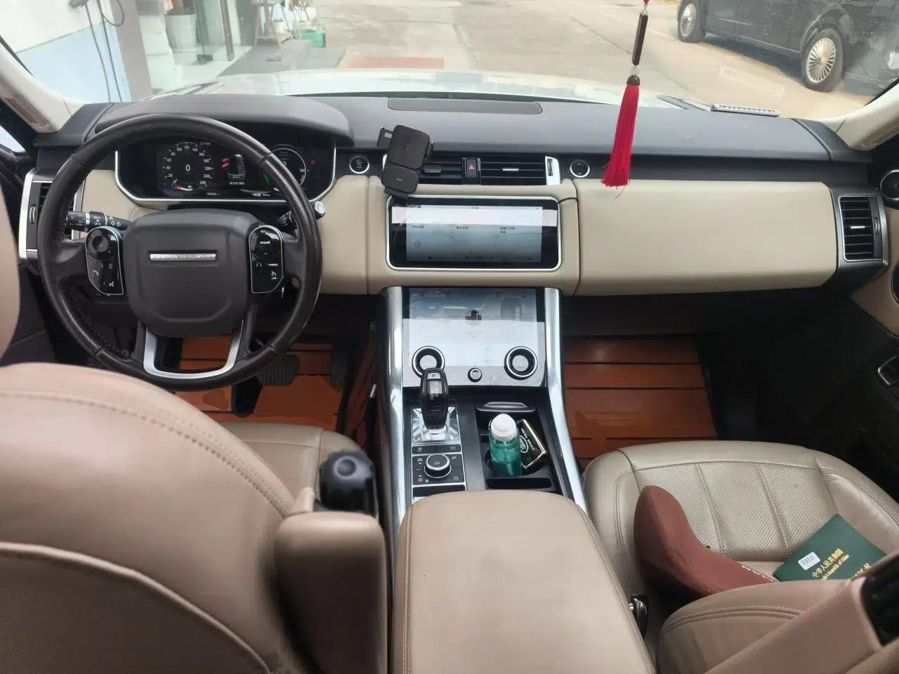 Land Rover Range SportNew Energy 2020 P400e SE — миниатюра 10