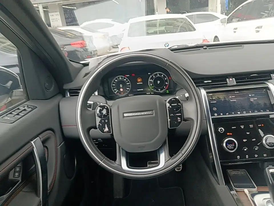 Land Rover Discovery Sport New Energy 2021 P300e Performance Tech Edition — миниатюра 14