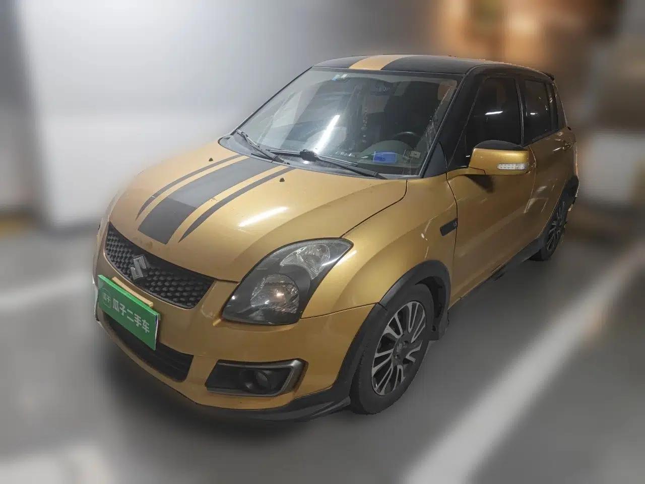 Suzuki Swift 2015 1.5L Automatic Limited Edition — миниатюра 1