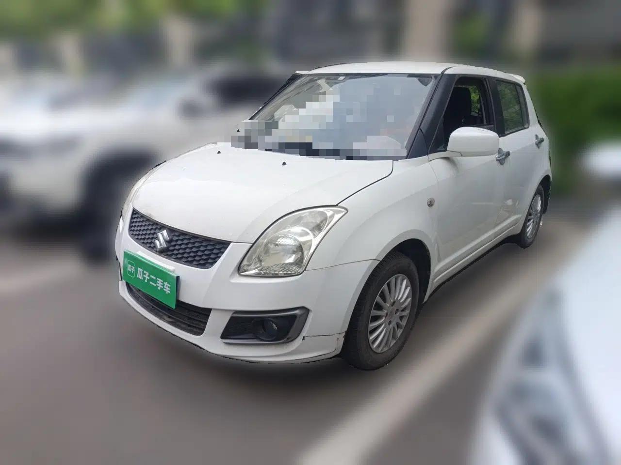 Suzuki Swift 2014 1.3L Manual Standard Edition — миниатюра 1