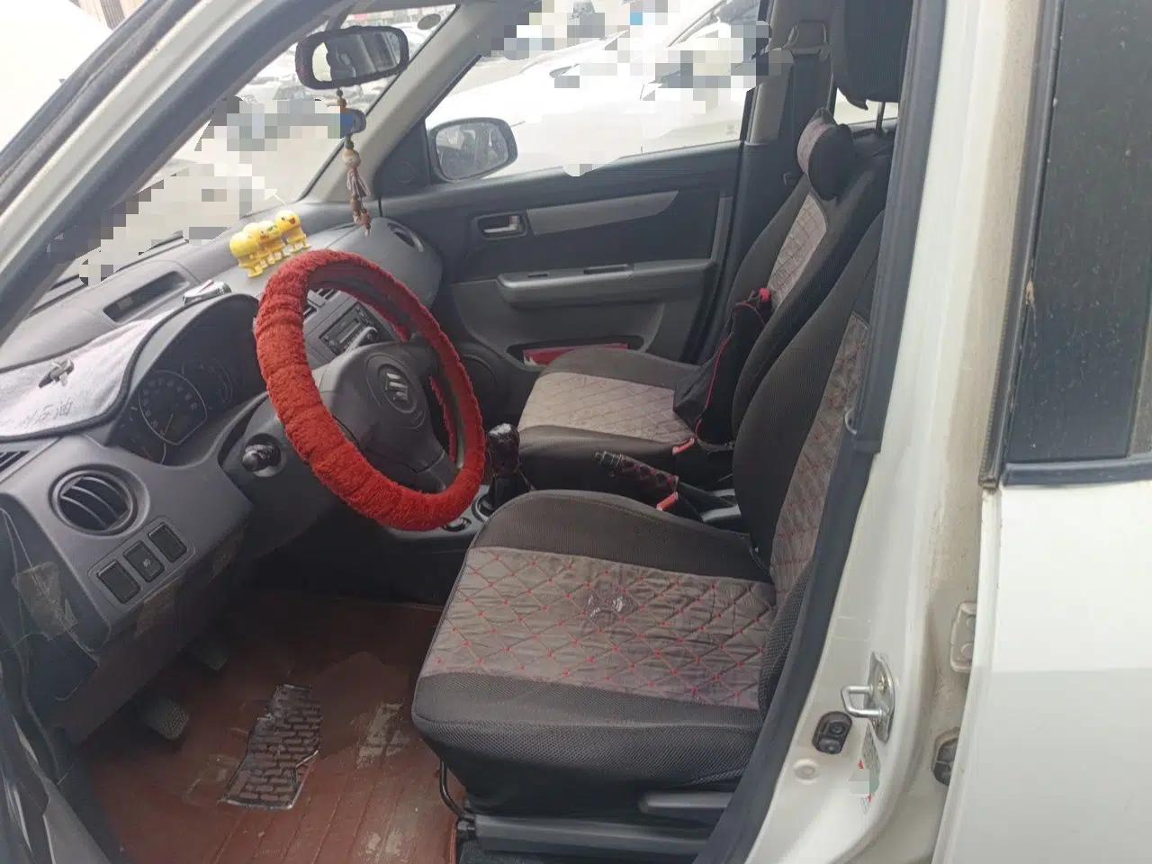 Suzuki Swift 2014 1.3L Manual Standard Edition — миниатюра 16