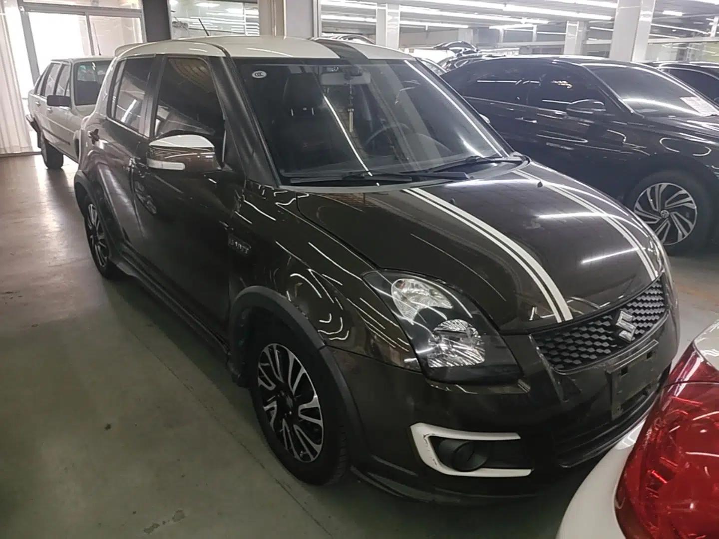 Suzuki Swift 2015 1.5L Automatic Limited Edition — миниатюра 3