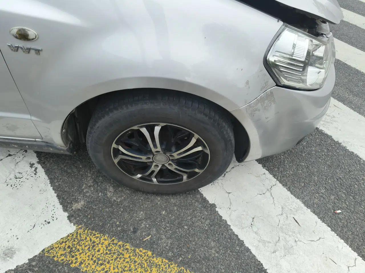 Suzuki SX4 2011 Revised Version 1.6L Automatic Comfort Edition — миниатюра 8
