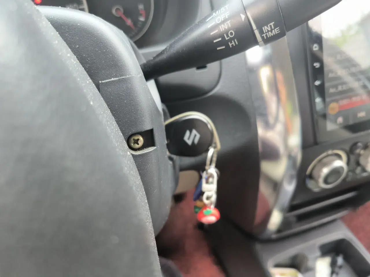 Suzuki SX4 2011 Revised Version 1.6L Automatic Comfort Edition — миниатюра 9