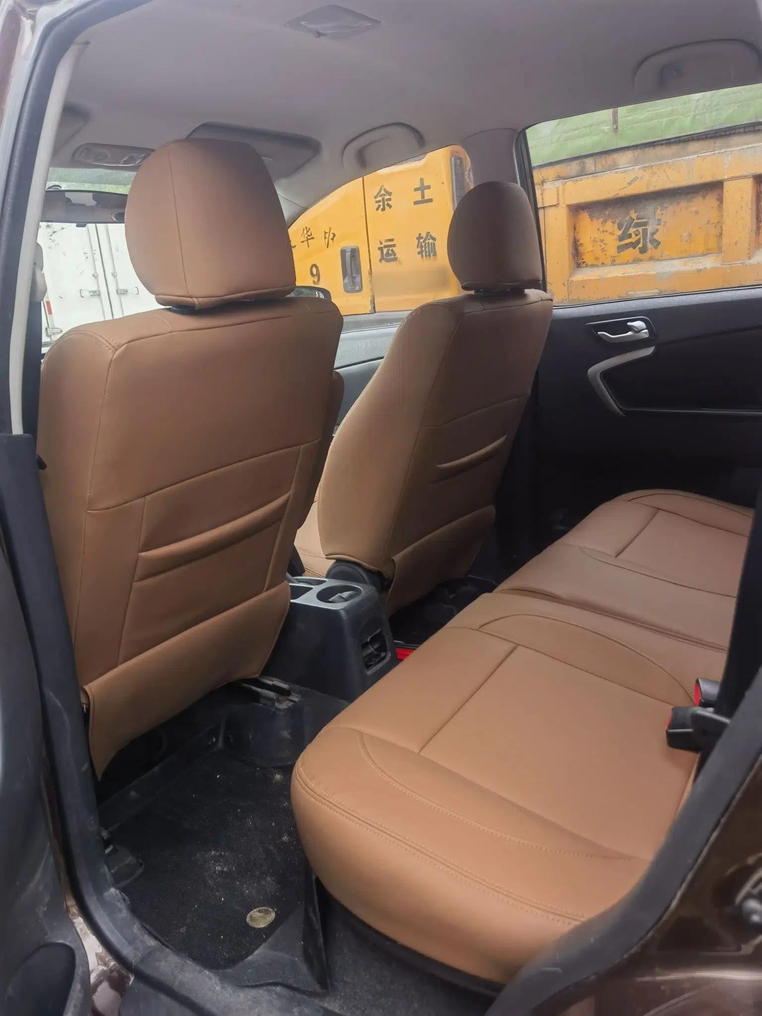 Suzuki Liana A6 2015 Hatchback 1.4L Manual Enjoyment Model — миниатюра 8