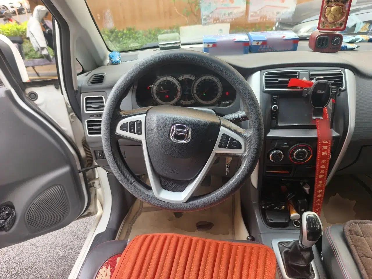 Suzuki Liana A6 2015 Hatchback 1.4L Manual Enjoyment Model — миниатюра 11