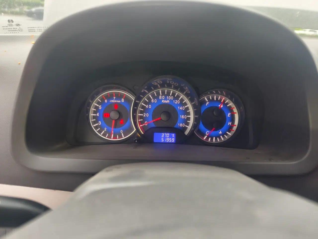 Suzuki Wagon R X5 2013 Cruise Edition 1.4L VVT Standard Model — миниатюра 12