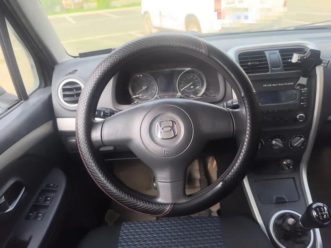 Suzuki Wagon R X5 2016 1.4L Entry Model China V Standard — миниатюра 11