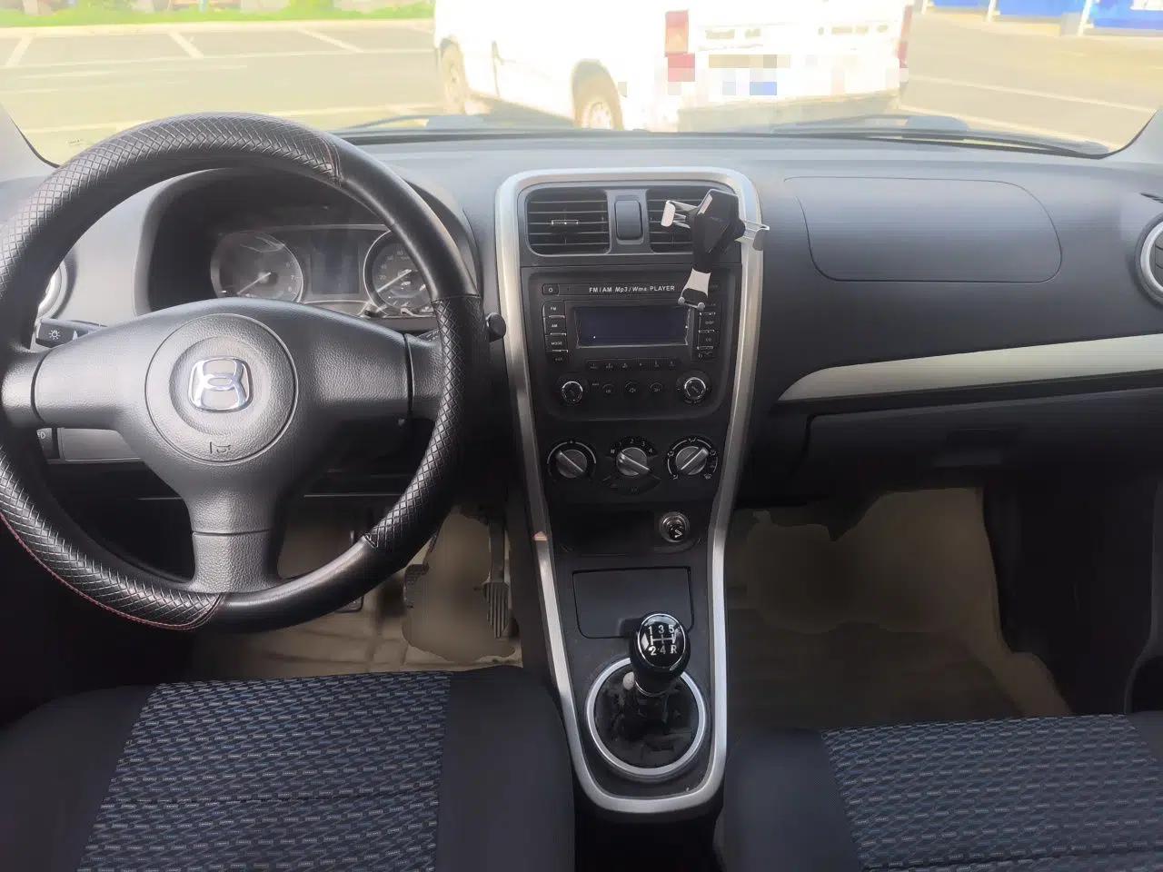 Suzuki Wagon R X5 2016 1.4L Entry Model China V Standard — миниатюра 10