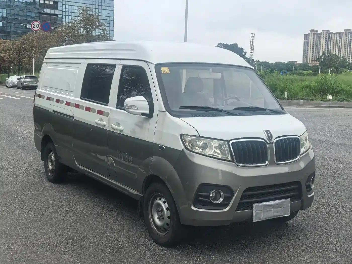 New Hiace X30L 2019 Model 1.5L Van Business Edition National VI Emission Standard SWC15M — миниатюра 3