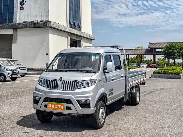 Jinbei T5 2024 T5L 1.6L Comfort Cargo Truck, Double Cab, 2.85m, Dual Rear Wheels, Gross Vehicle Weight 2680kg