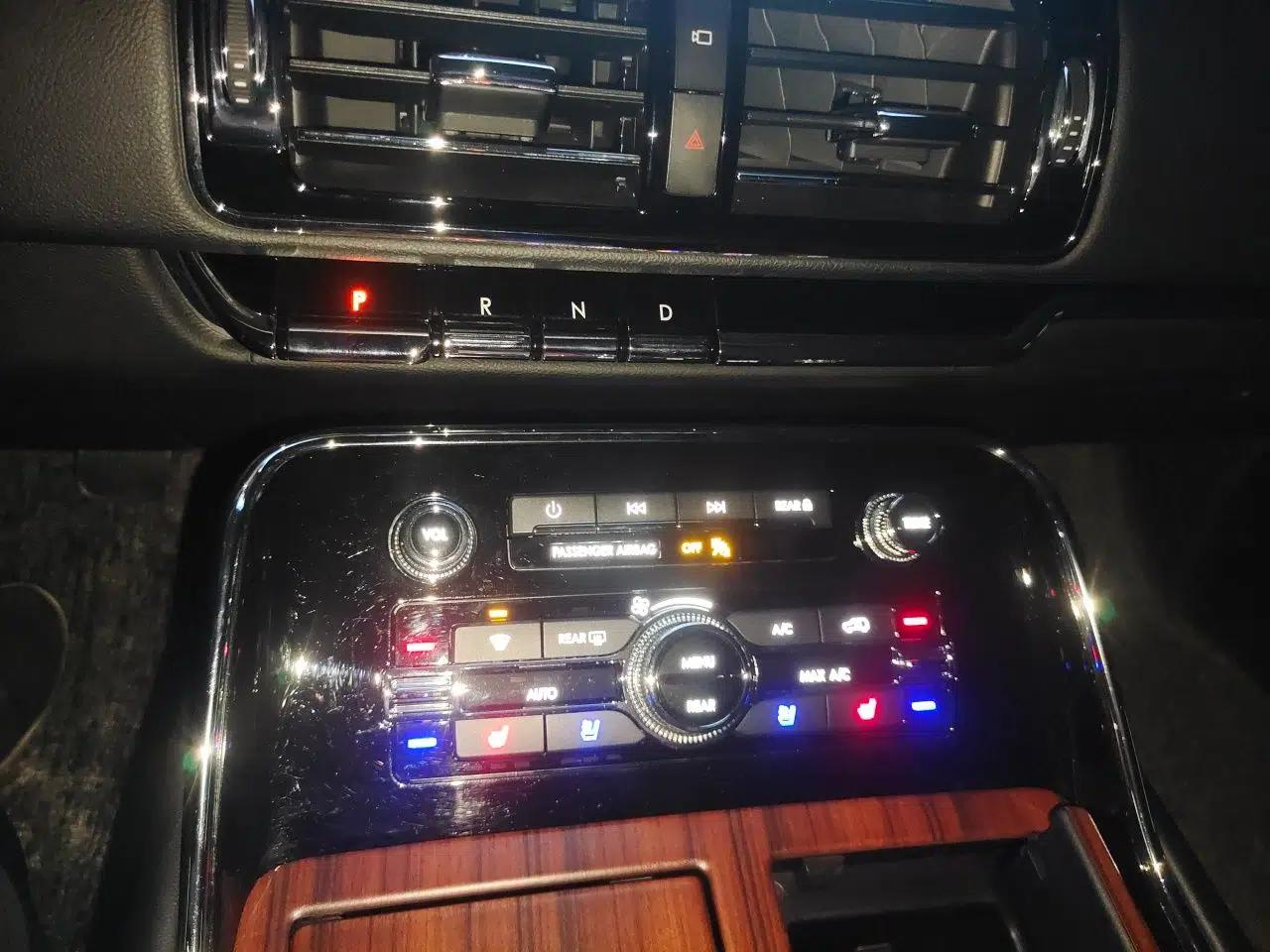 Lincoln Navigator 2020 3.5T Prestige Edition — миниатюра 15