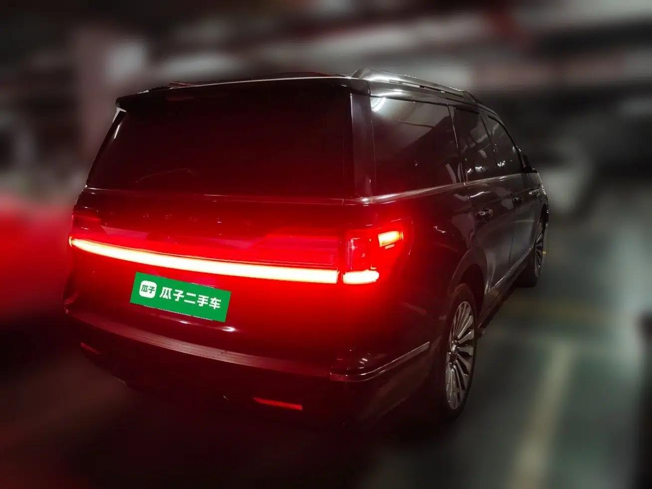 Lincoln Navigator 2020 3.5T Prestige Edition — миниатюра 6