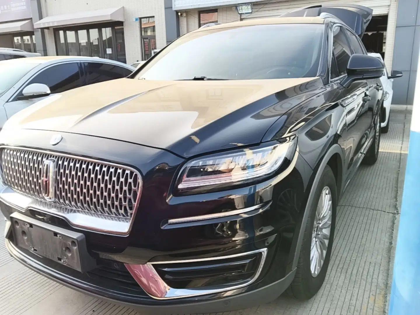 Lincoln Nautilus 2019 2.0T Two-Wheel Drive Zunyue Version China VI Standard — миниатюра 1