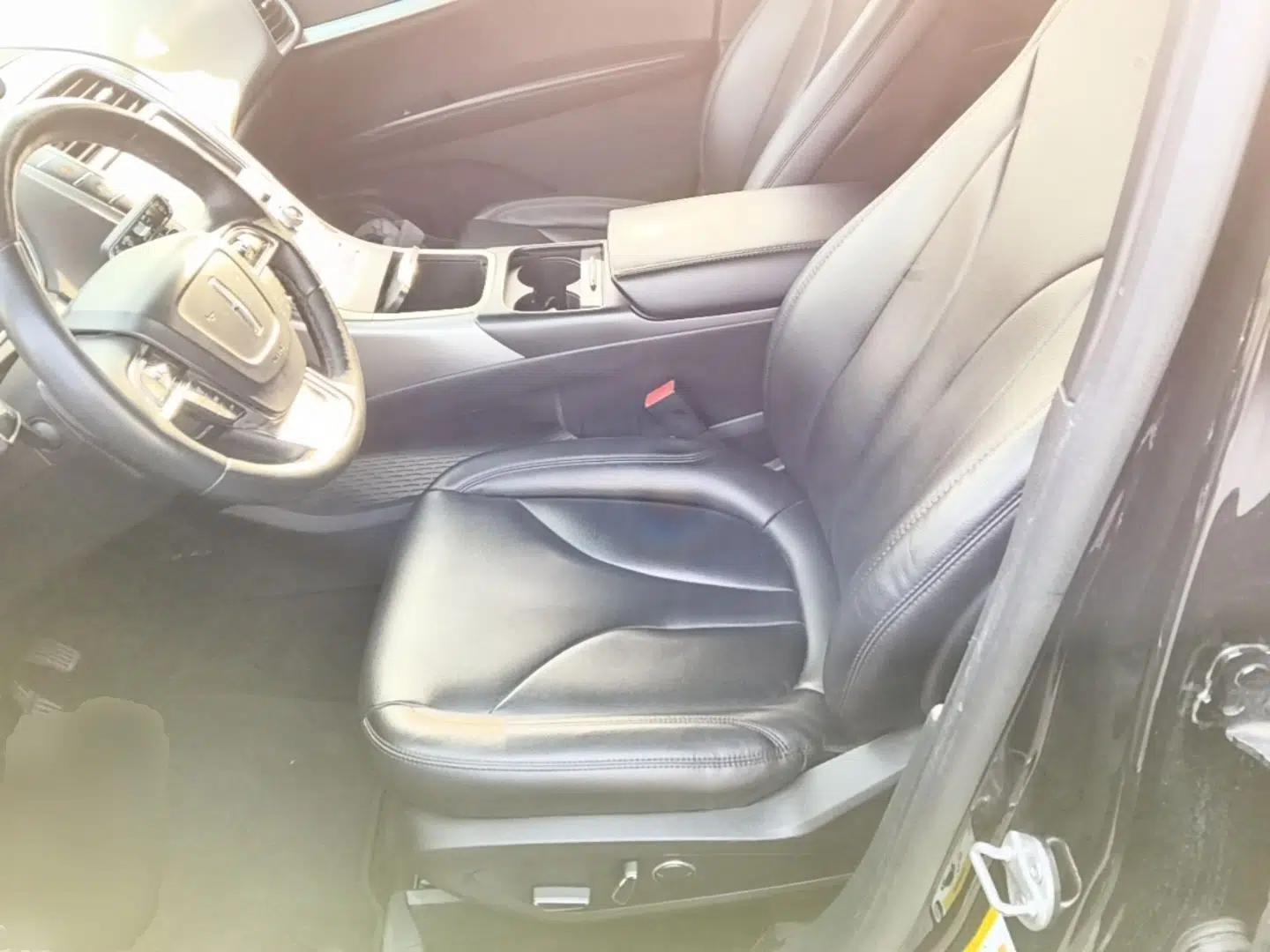 Lincoln Nautilus 2019 2.0T Two-Wheel Drive Zunyue Version China VI Standard — миниатюра 18