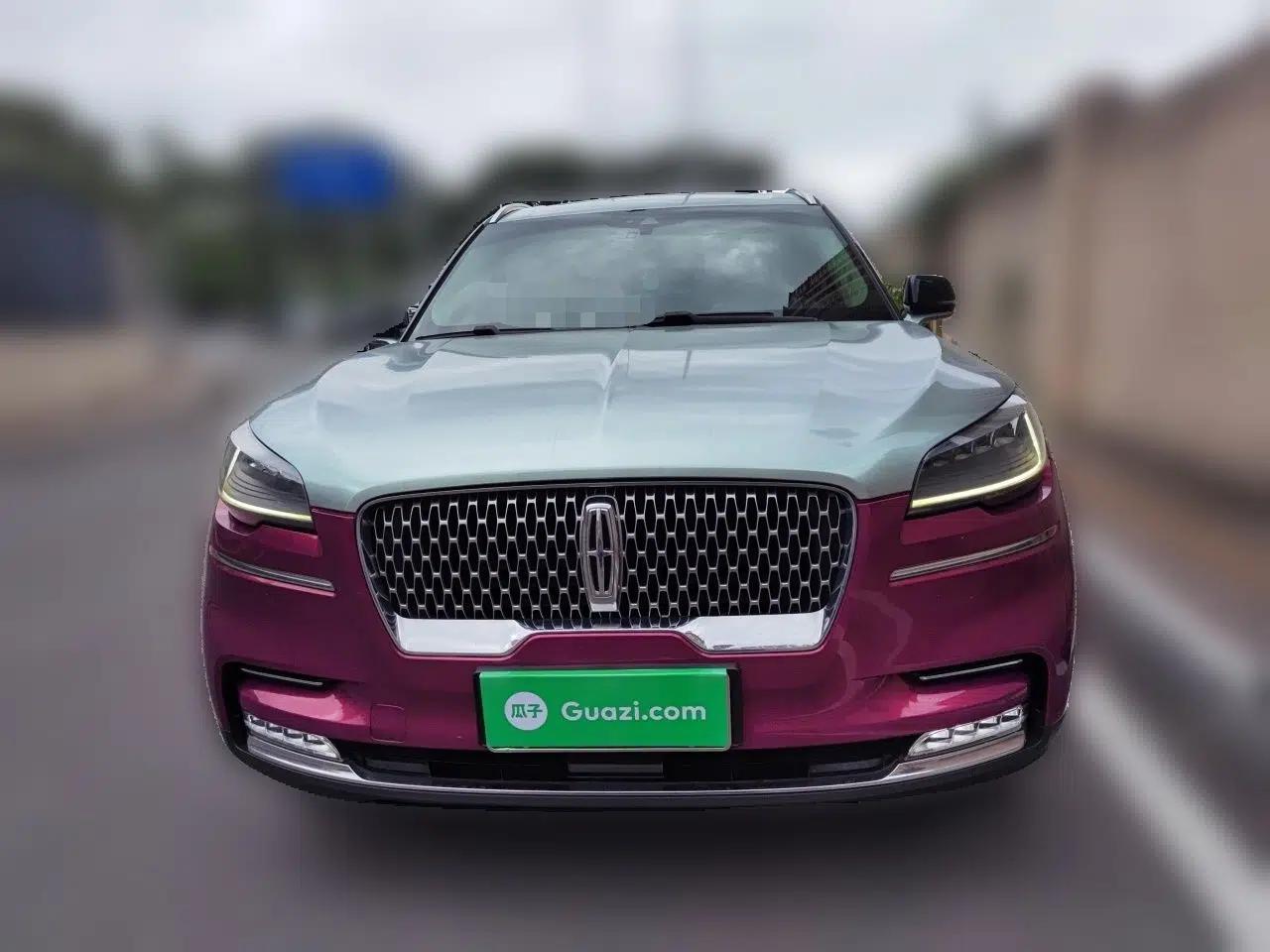 Lincoln Aviator 2020 3.0T V6 Four-Wheel Drive Premium Edition — миниатюра 2