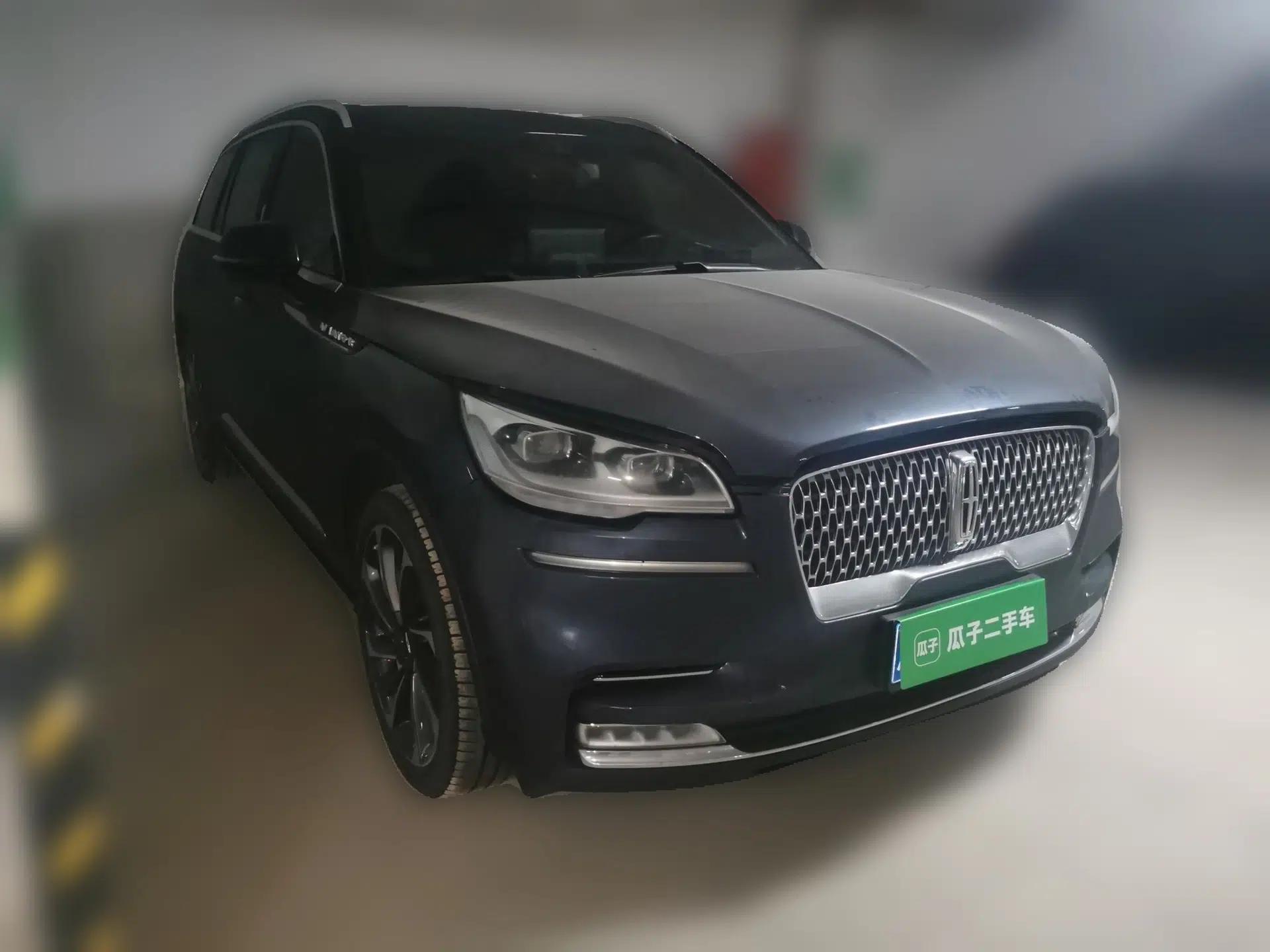 Lincoln Aviator 2022 3.0T V6 Four-Wheel Drive Executive Edition — миниатюра 3