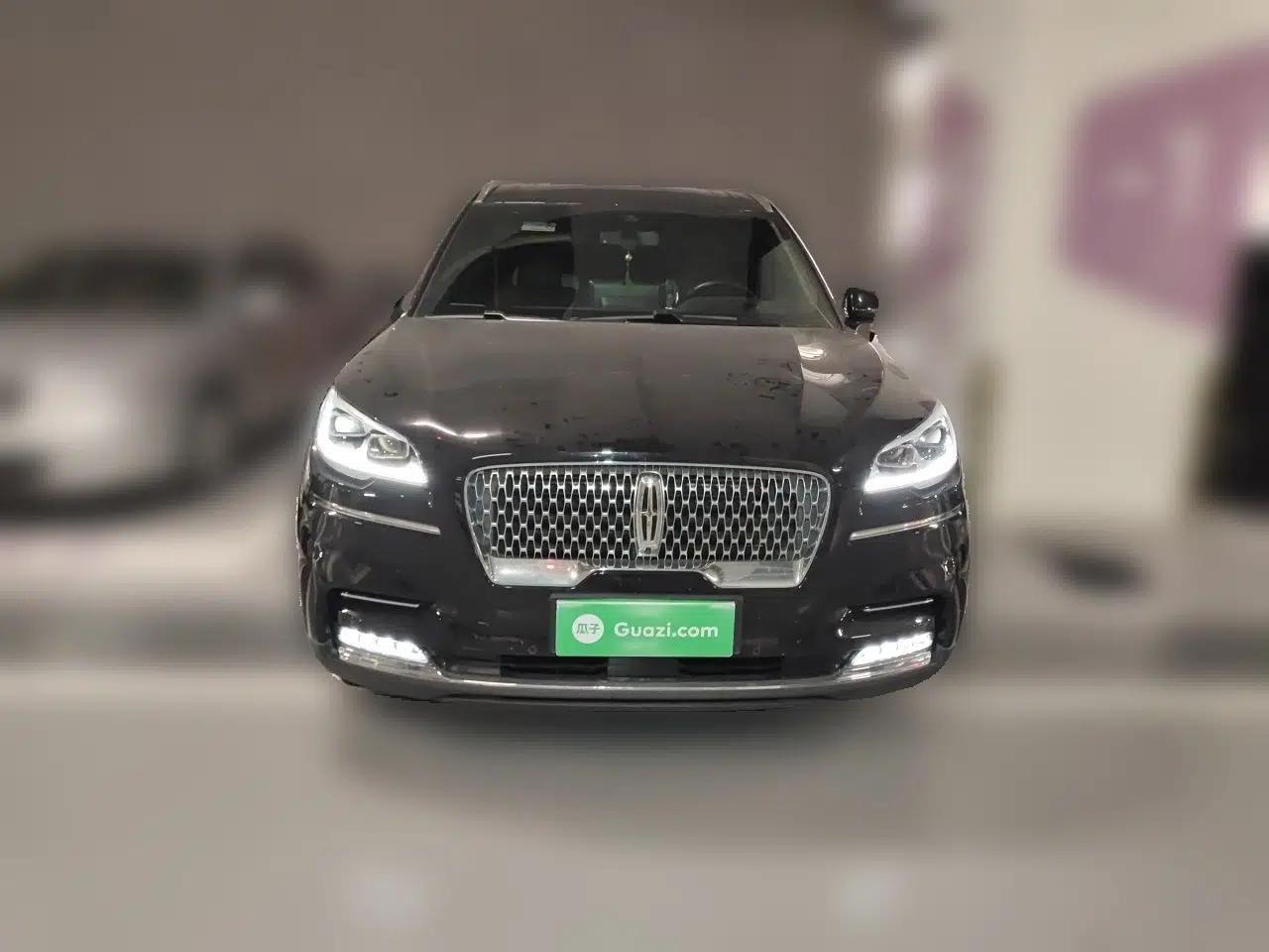 Lincoln Aviator 2020 3.0T V6 All-Wheel Drive Executive Version — миниатюра 2