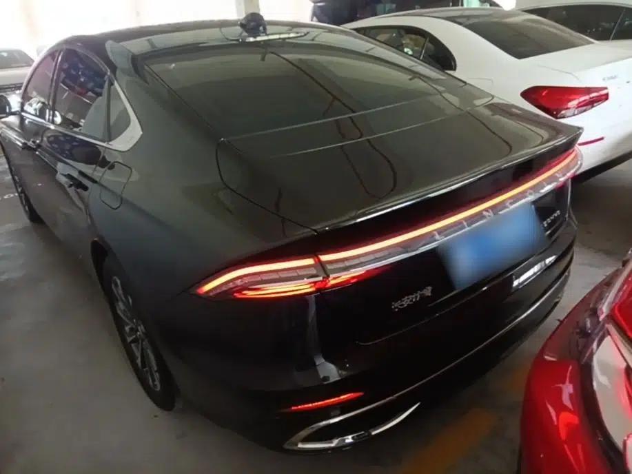 Lincoln Z 2022 iXiang Luxury Edition — миниатюра 4