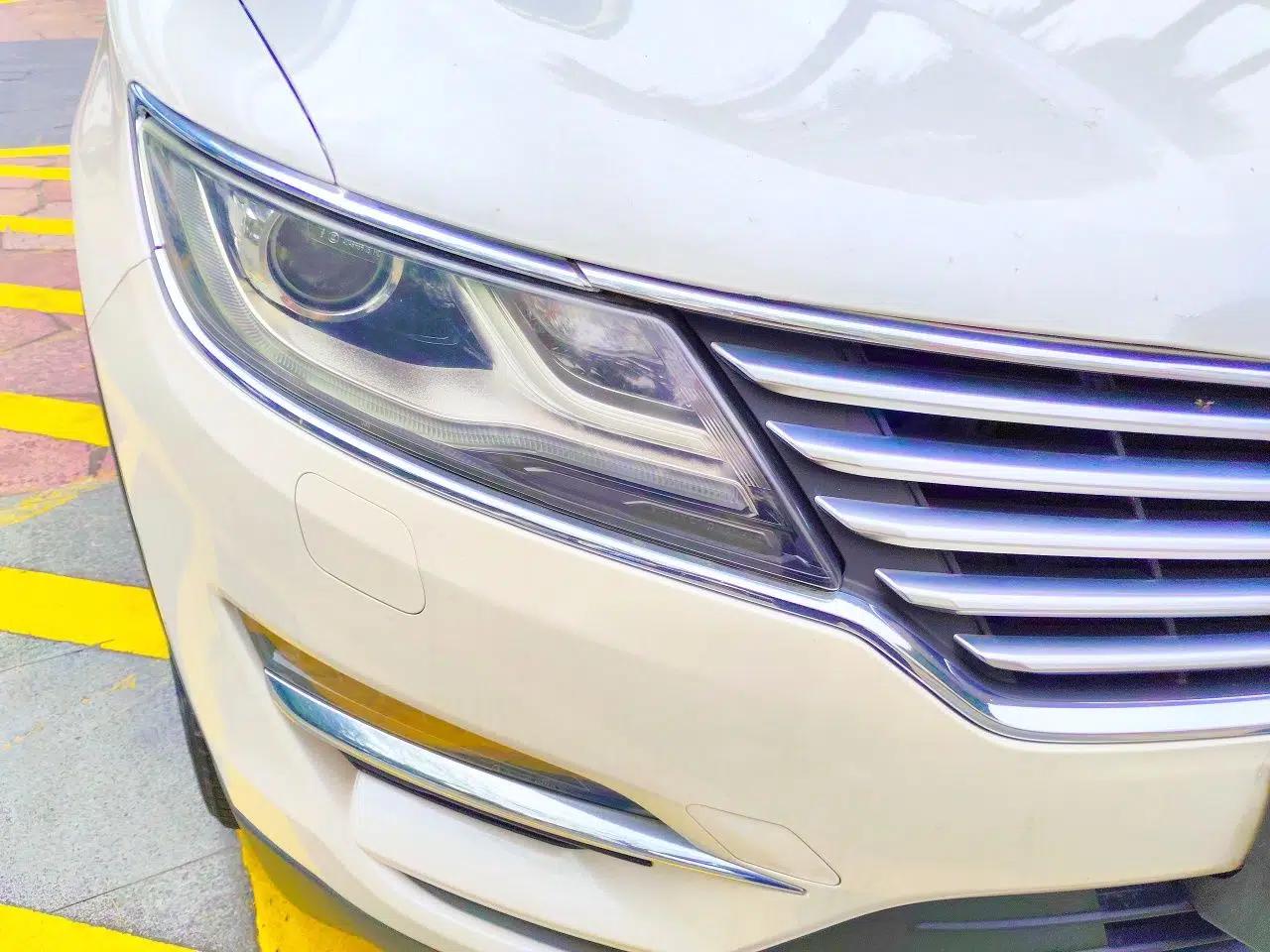 Lincoln MKC 2014 2.0T Two-Wheel Drive Deluxe Edition — миниатюра 7