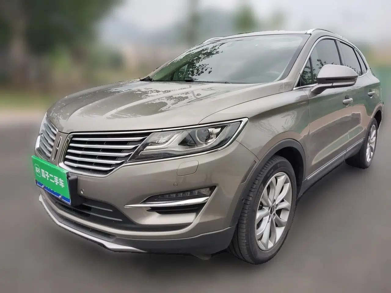 Lincoln MKC 2017 2.0T Two-Wheel-Drive Luxury Edition — миниатюра 1